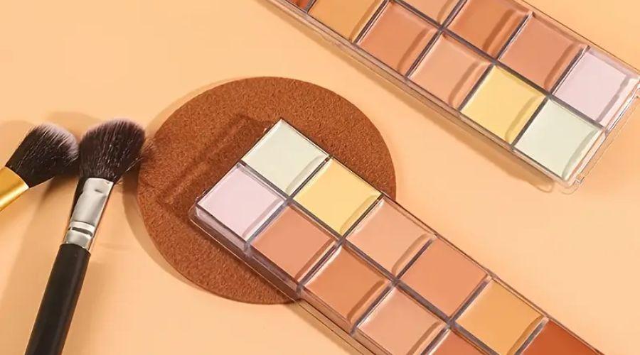 VERONNI 12-Color Concealer Palette: Perfectly Cover & Brighten Your Face!
