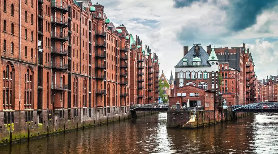 Cheap Flights to Germany: Manchester to Hamburg