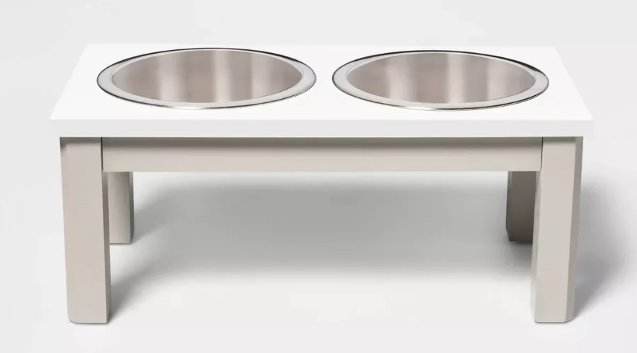 Traditional Short Elevated Dual Tone Dog Bowl With Sour Cream Top 