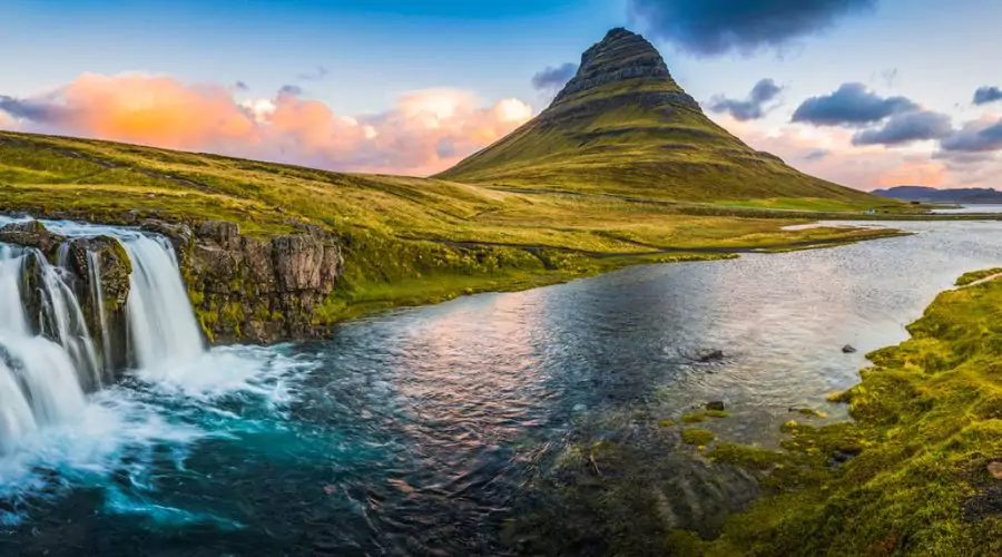 Best time to travel to iceland