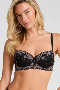Chloe Molded Underwire Bra – Black